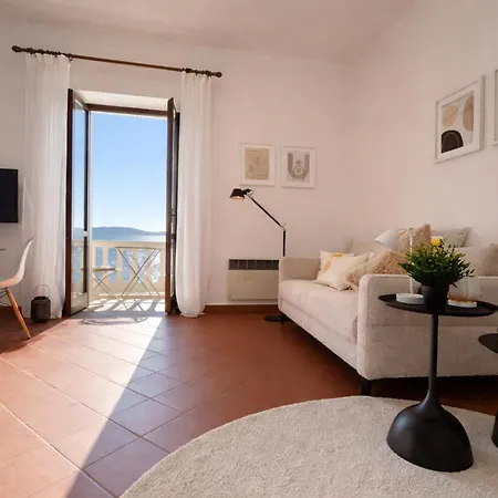 Riva Felice - Romantic Experience With View *