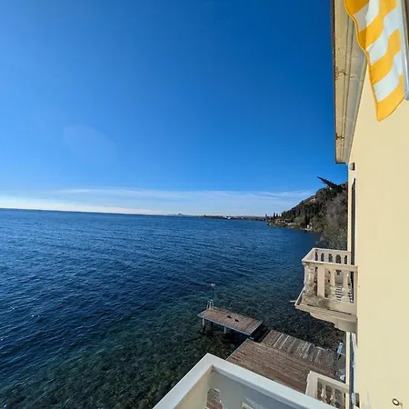 Lägenhet Riva Felice - Romantic Experience With View