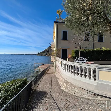 Riva Felice - Romantic Experience With View Lägenhet Toscolano Maderno